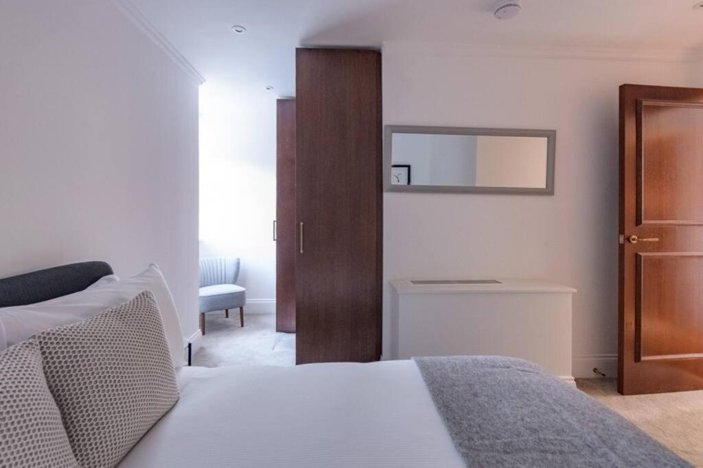 Modern, Luxurious 1br Flat- Heart Of Covent Garden Apartamento Londres