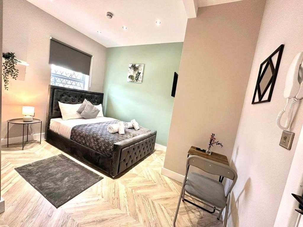 Lewisham Suites - Se6 Guest house *