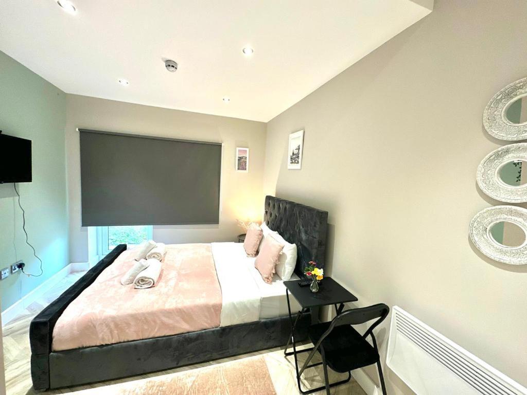 Lewisham Suites - Se6 Guest house London