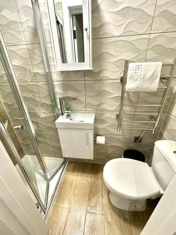 Lewisham Suites - Se6 Guest house *