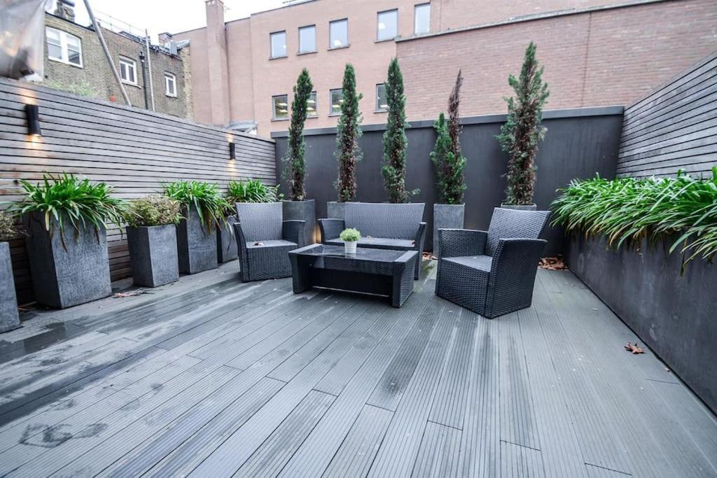 Stunning 2 Bedroom With Terrace * Londres