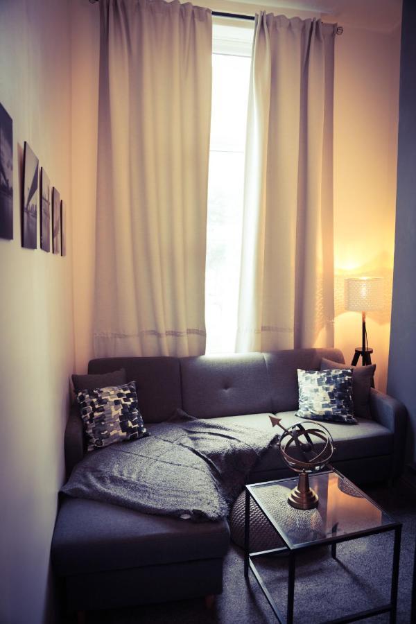 Warren Apartment London