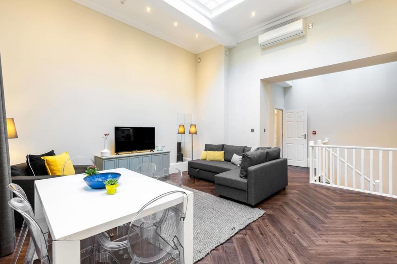 2-br For 6 In Covent Garden With Ac Apartment