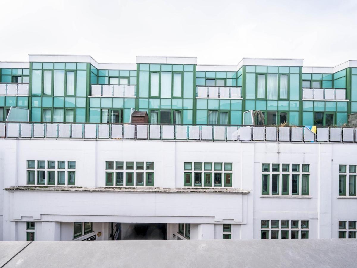 Cosy And Spacious Flat Near Bridge Apartment