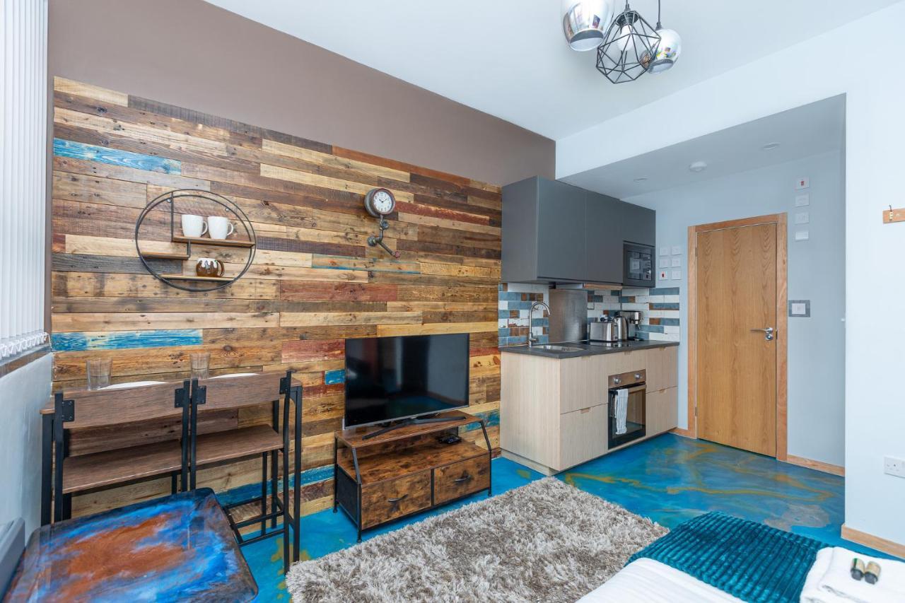 Apartment New Stylish Flat Near Woolwich Tube *