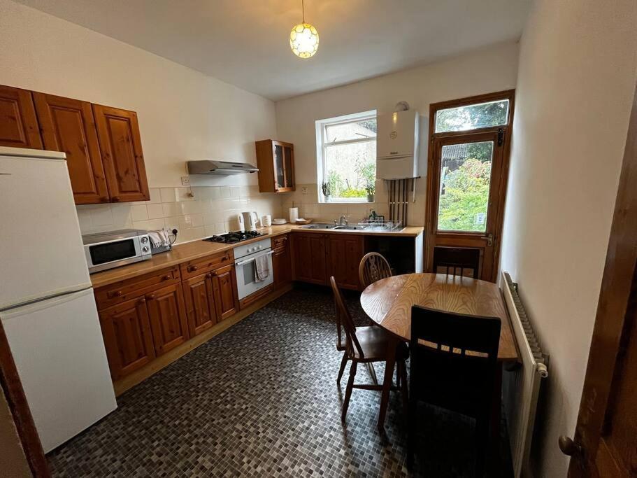 Apartamento 3 Bed Ground Floor Flat *