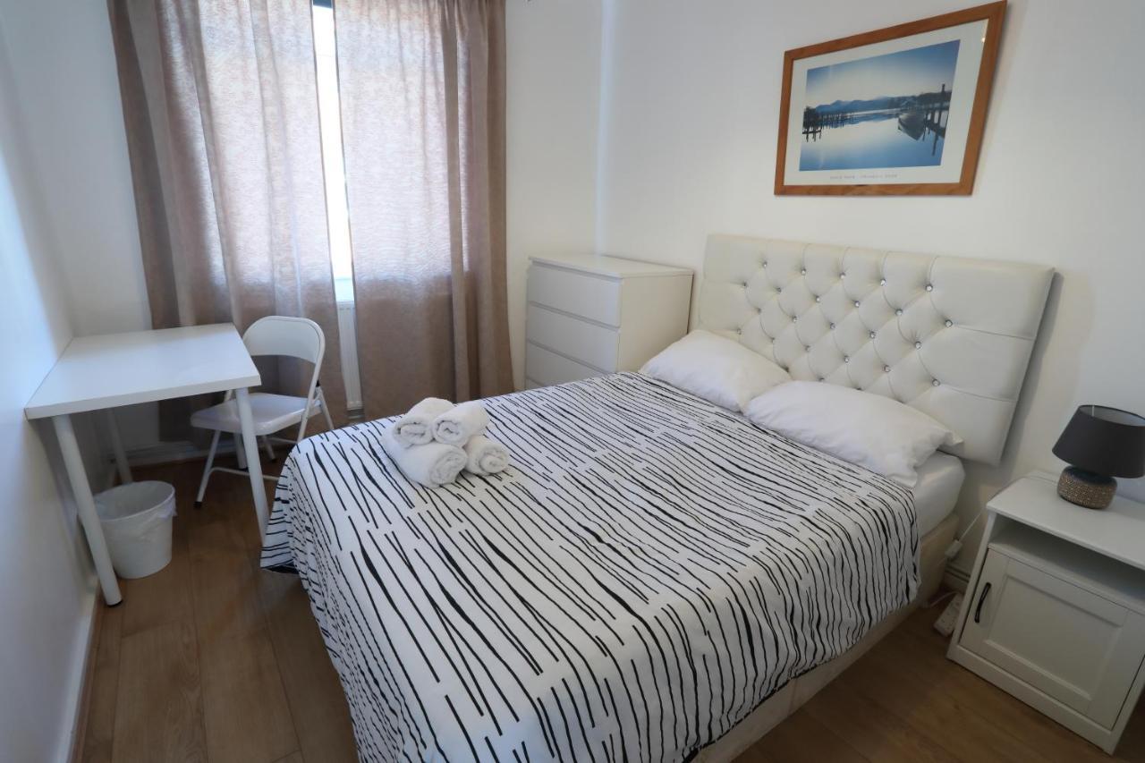 Apartment Self Contained 2 Bedroom Flat In Southwark *