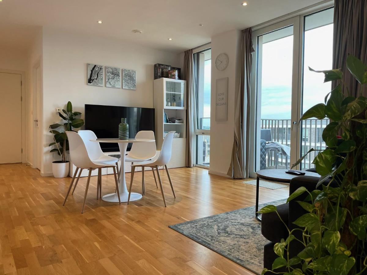 Luxury En-suite Olympic Village In Shared Londres