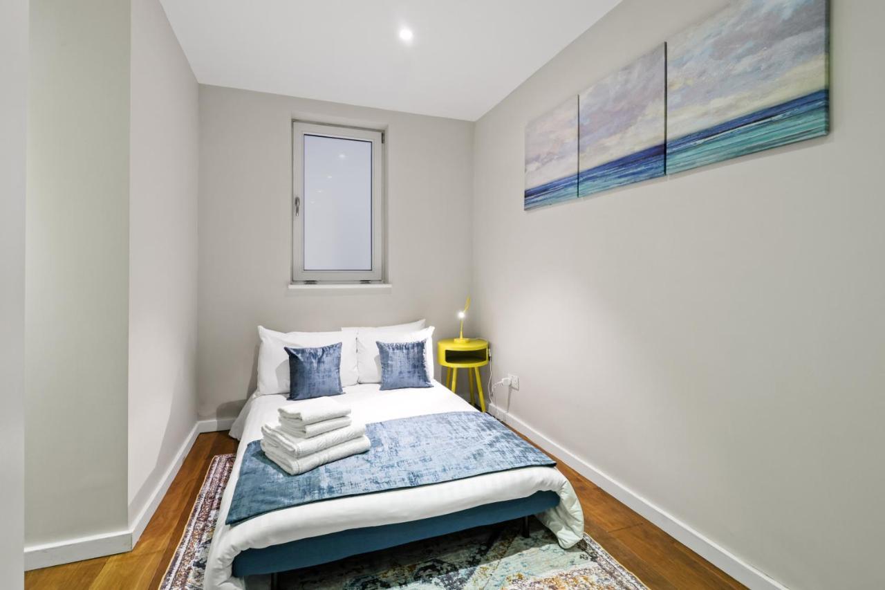 Spacious 1 Bedroom Flat Apartamento *