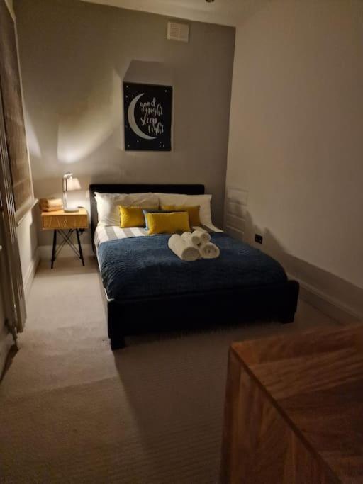 Apartment Quintessentially 'london' Flat London