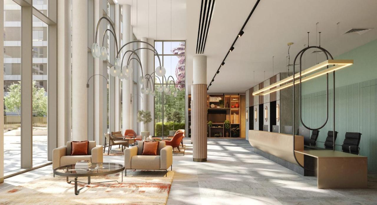 One And Two Bedroom At Coppermaker Square In Lively Stratford Aparthotel Londres