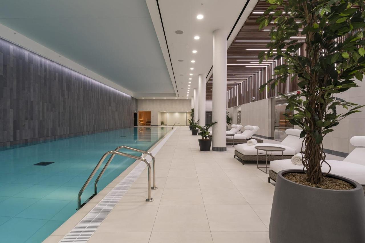 Aparthotel One And Two Bedroom At Coppermaker Square In Lively Stratford Londres