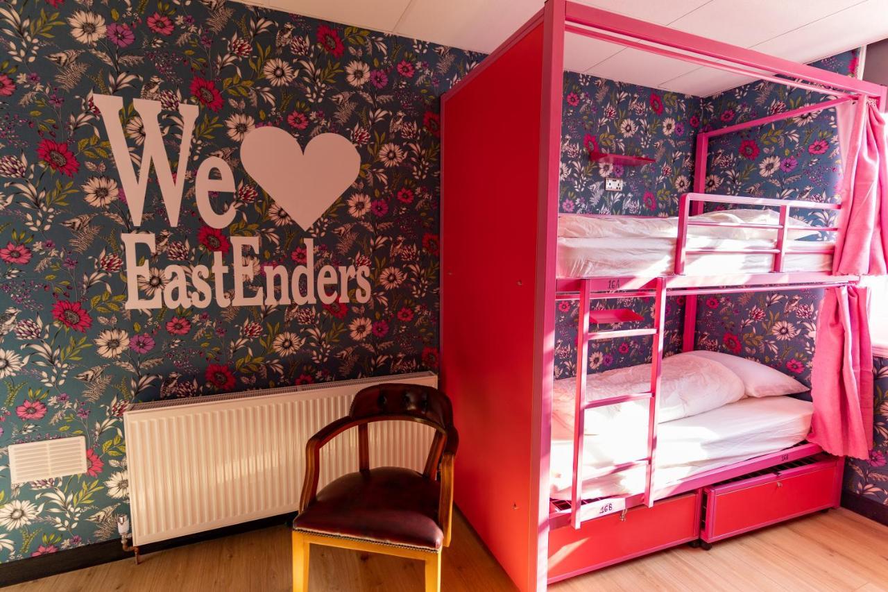 Hostelle - Women Only *