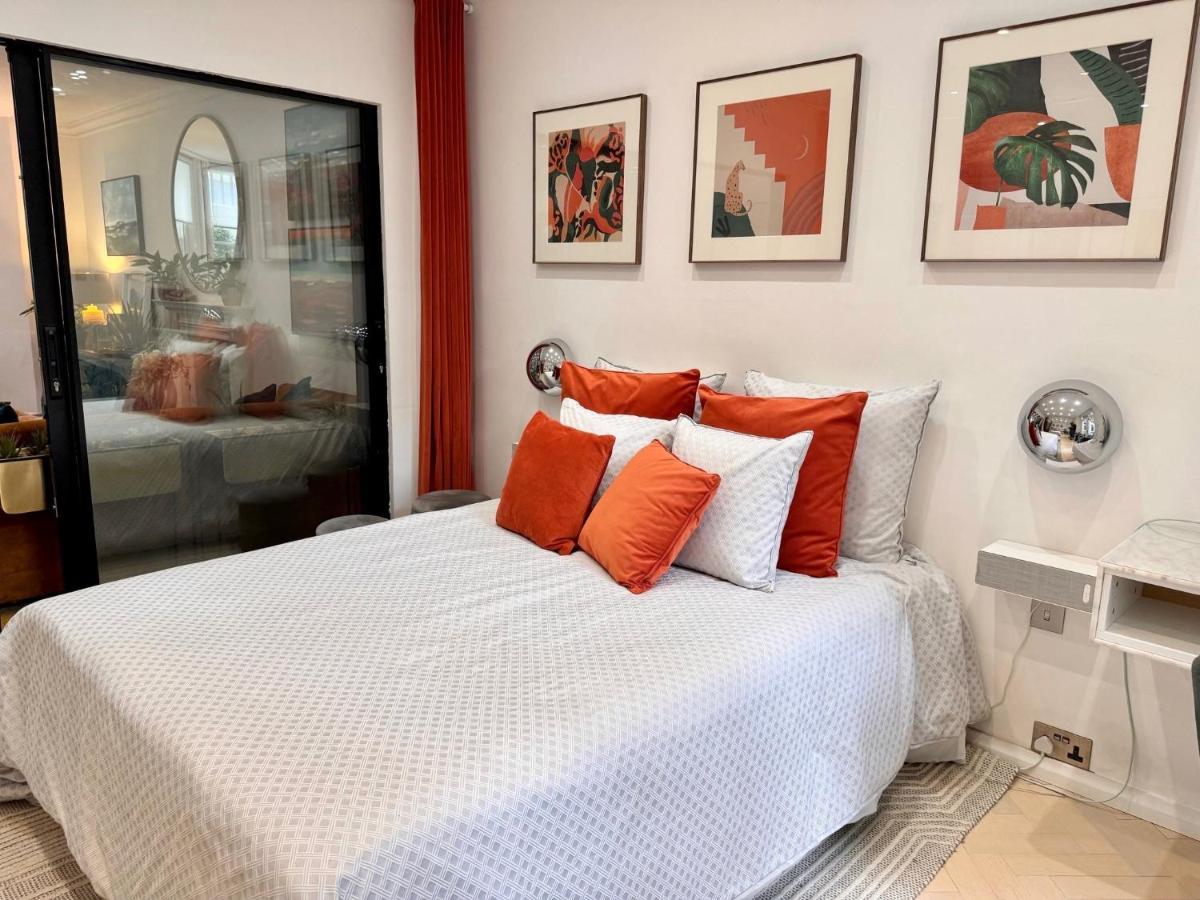 Beautiful 2 Bed Flat In South Kensington Apartment *