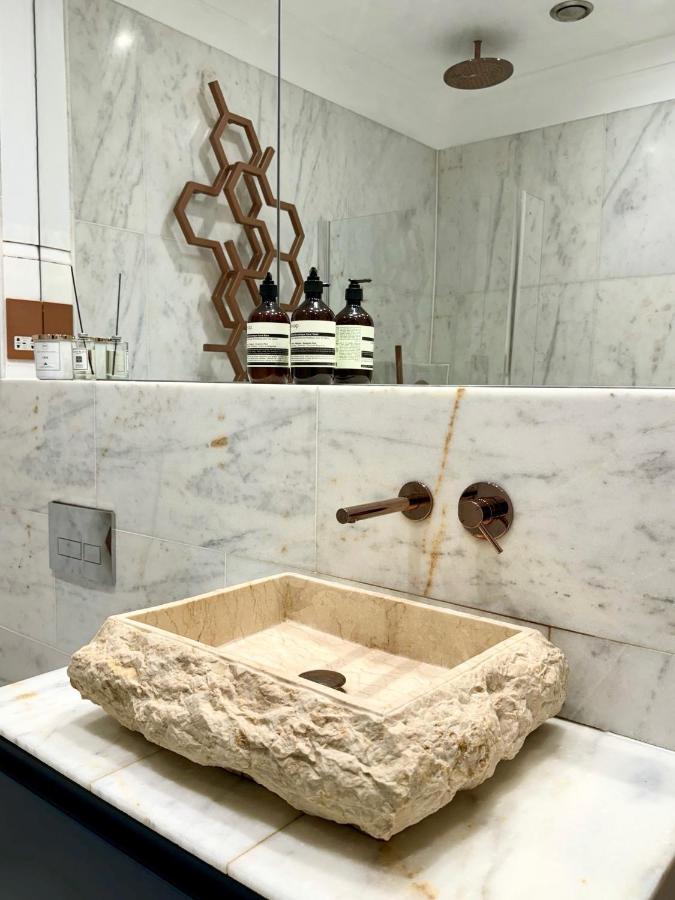 Beautiful 2 Bed Flat In South Kensington Apartment
