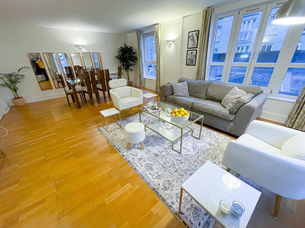 Luxury 2 Bedroom In Central At Affordable Rates London