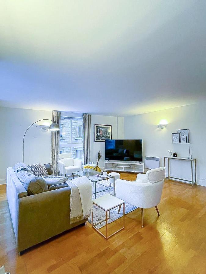 Apartment Luxury 2 Bedroom In Central At Affordable Rates London