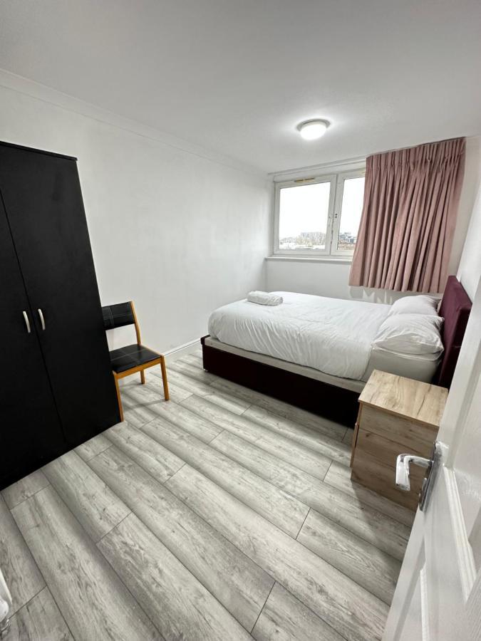 Apartment 3 Bedroom Bayswater *