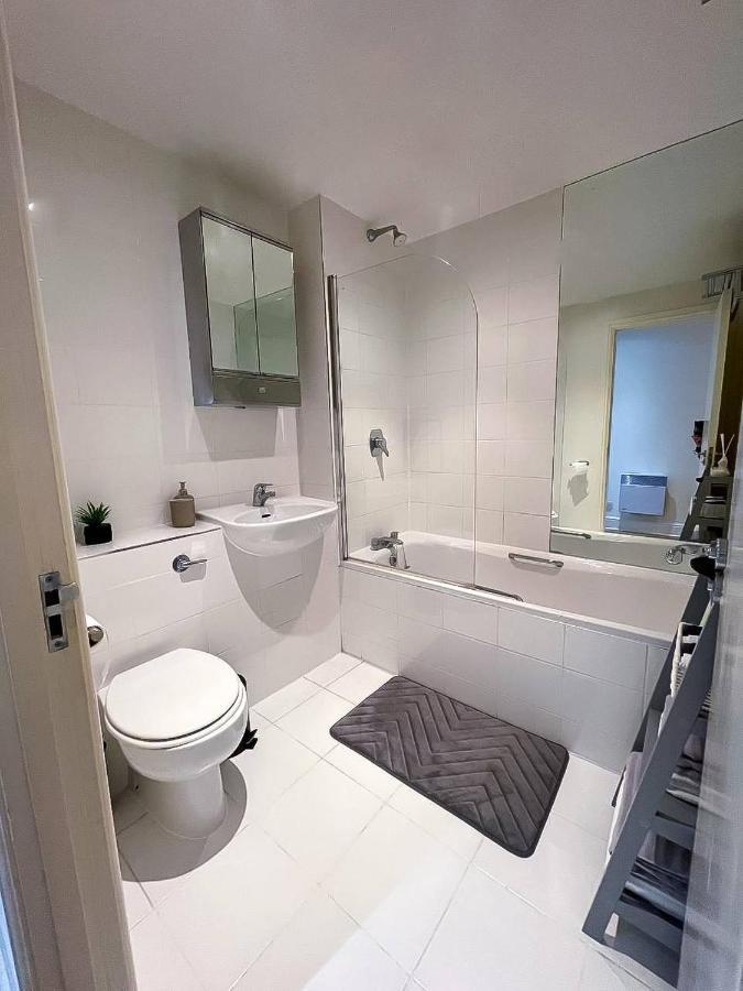Apartment Luxury 2 Bedroom In Central At Affordable Rates *