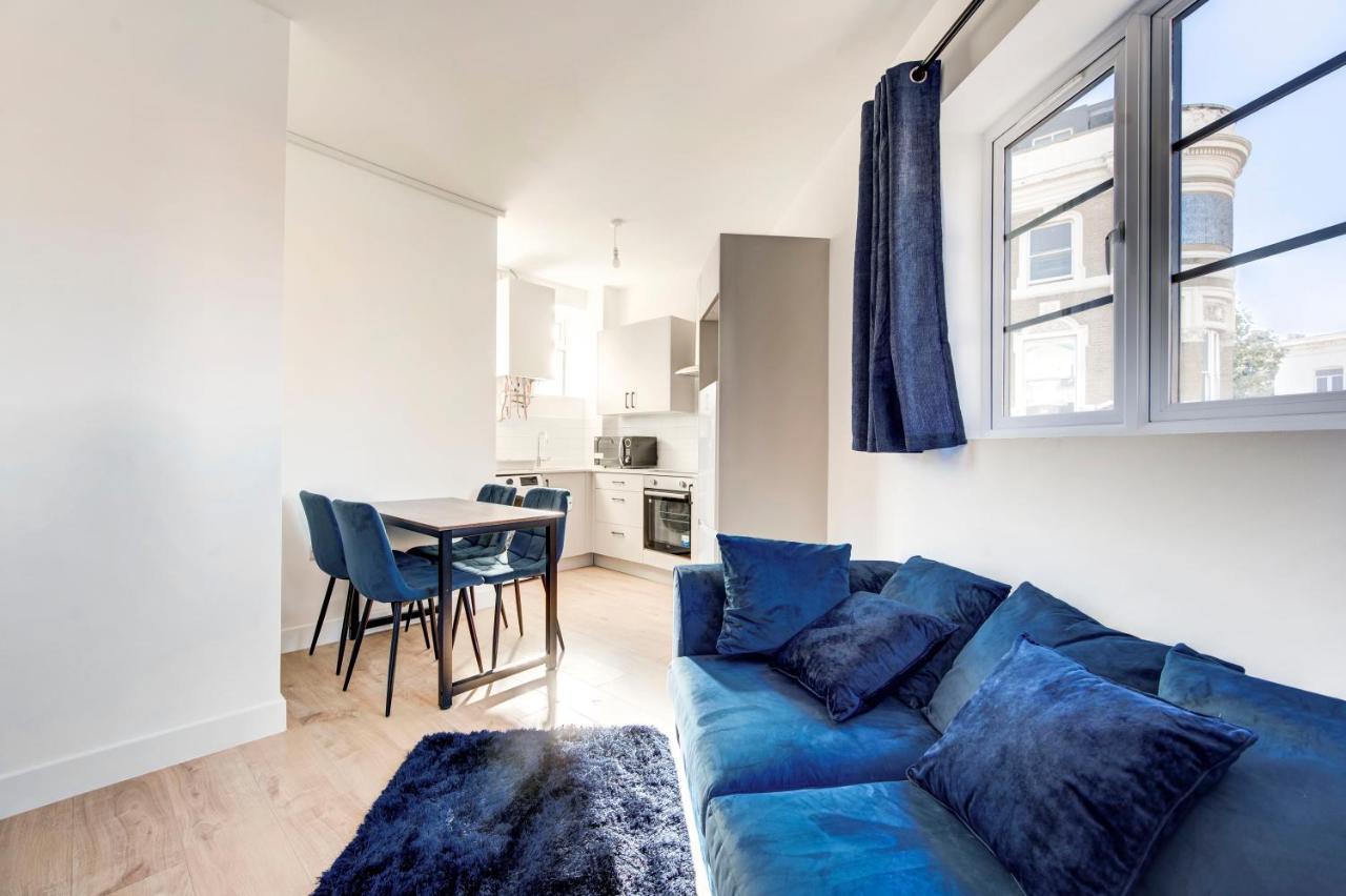 2 Bedroom In Brixton With Wi-fi Apartment *