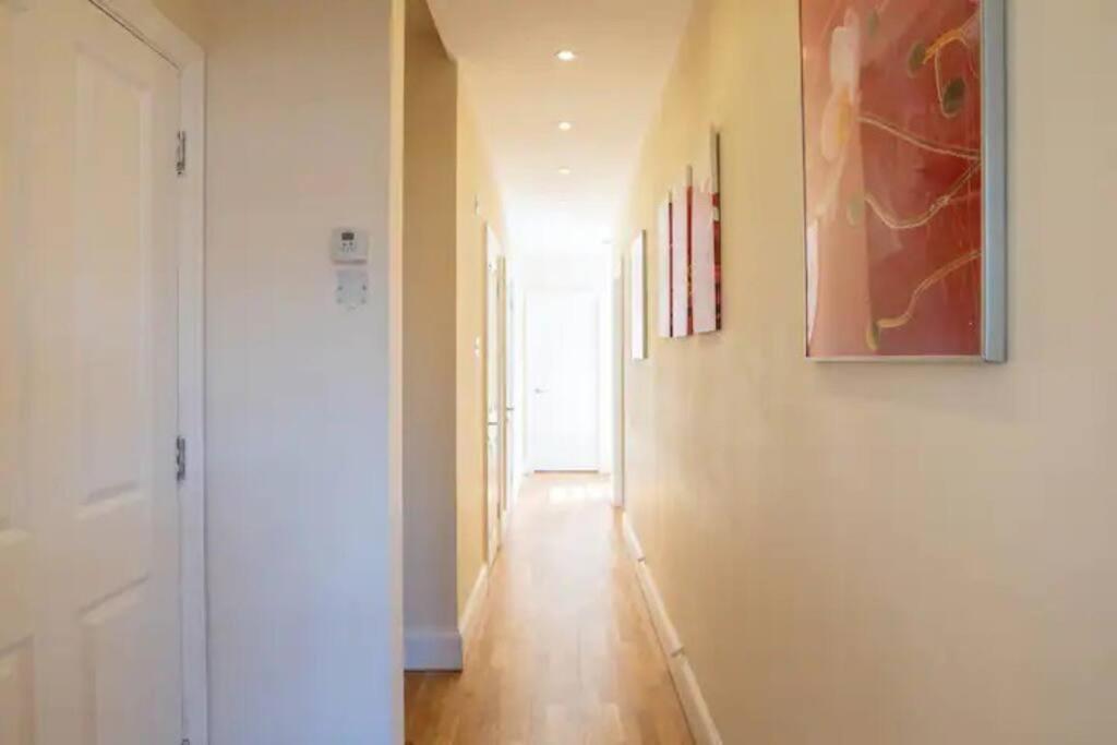 Apartamento Bright And Quiet 2-bed 2-bath With Great Patio *