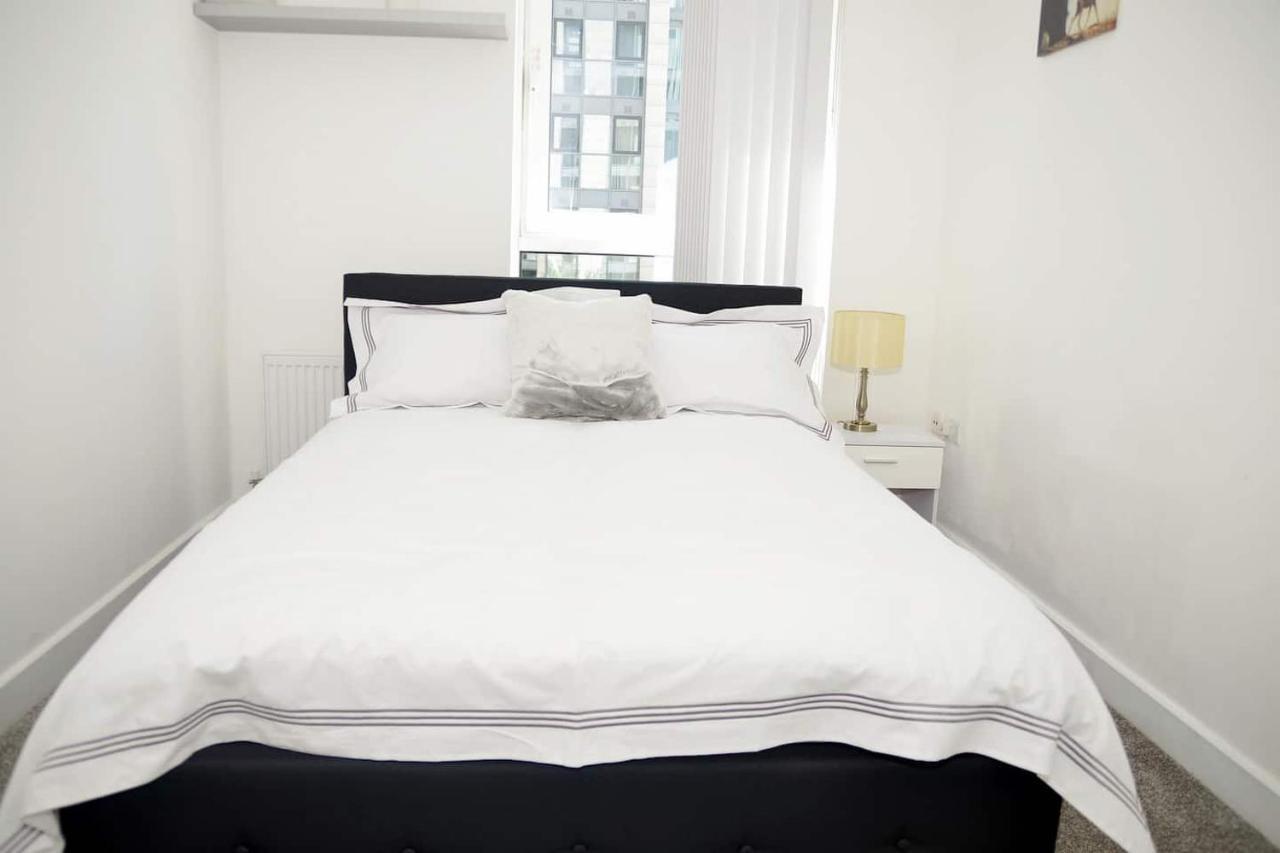Excel Luxury Flat * London