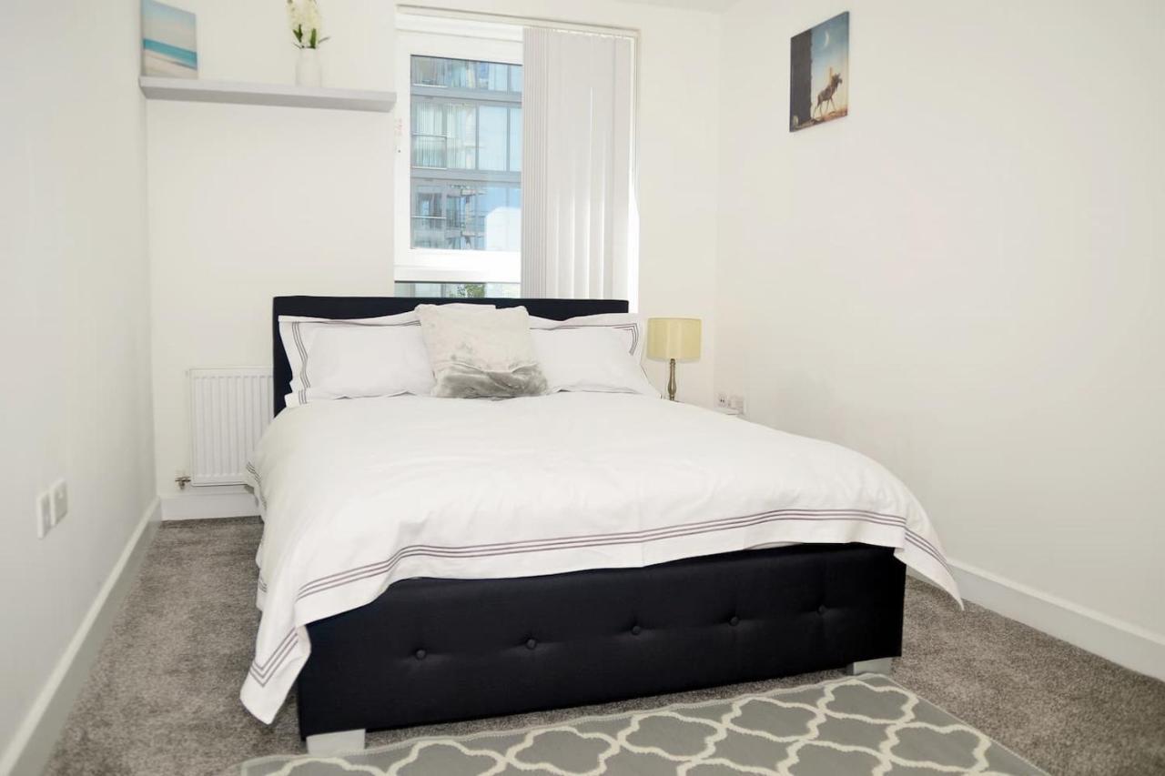 Excel Luxury Flat London