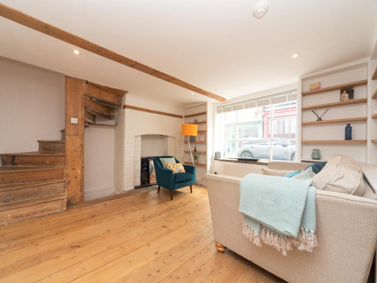Holiday home Pass The Keys Fabulous House Richmond London