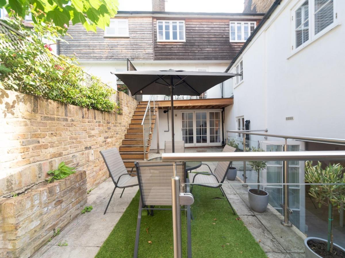Pass The Keys Fabulous House Richmond Holiday home London