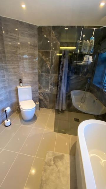 Stunning Double Bedroom Greenwich With Private Bathroom Hospedagem domiciliar