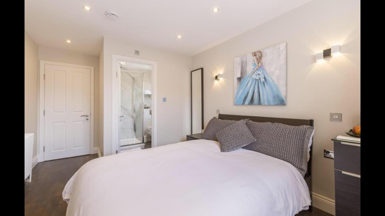 Alexander House Guest house London