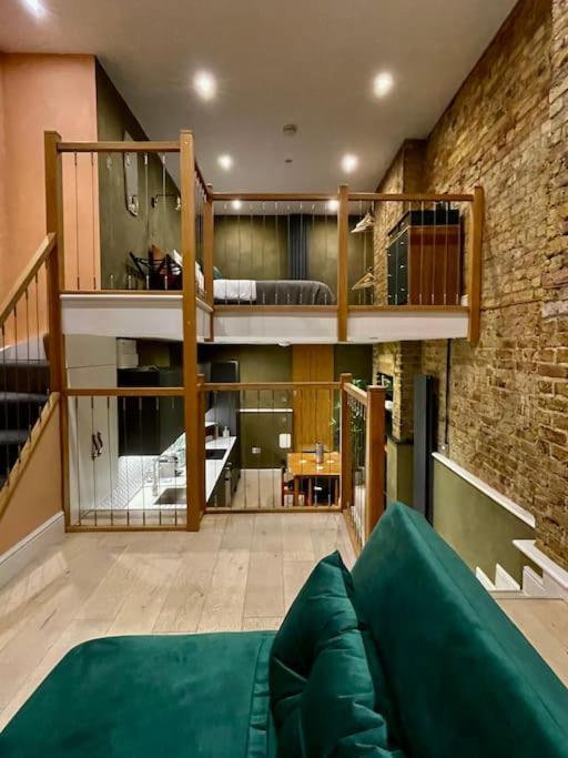 Apartment Exposed Brick Flat Finsbury Park