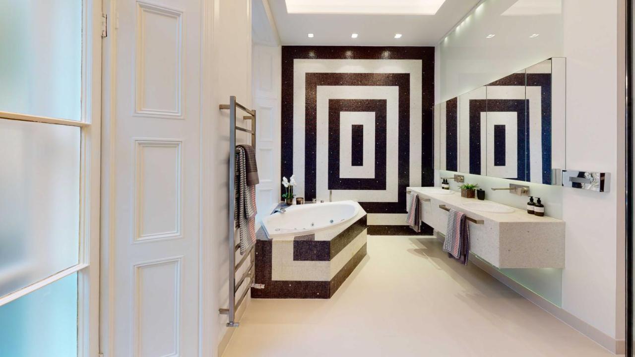 The Harrington - Knightsbridge - 18 Rutland Gate * London