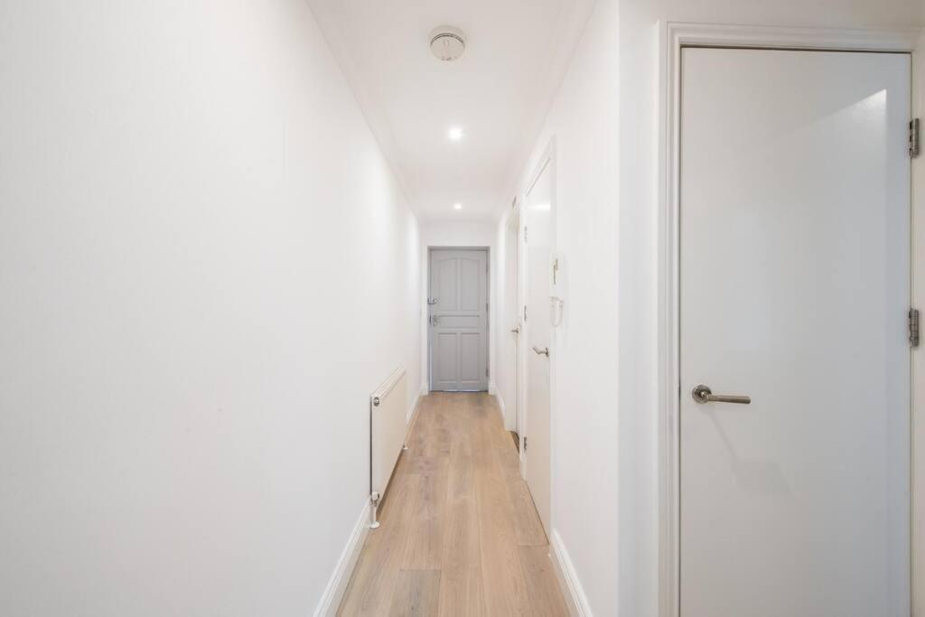 Cozy 2-bedroom Flat In Battersea Apartment