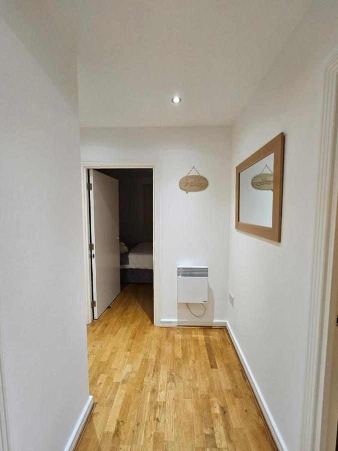 Cozy Flat Close To * London