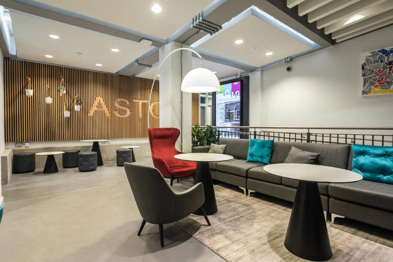 Astor College Apartment *