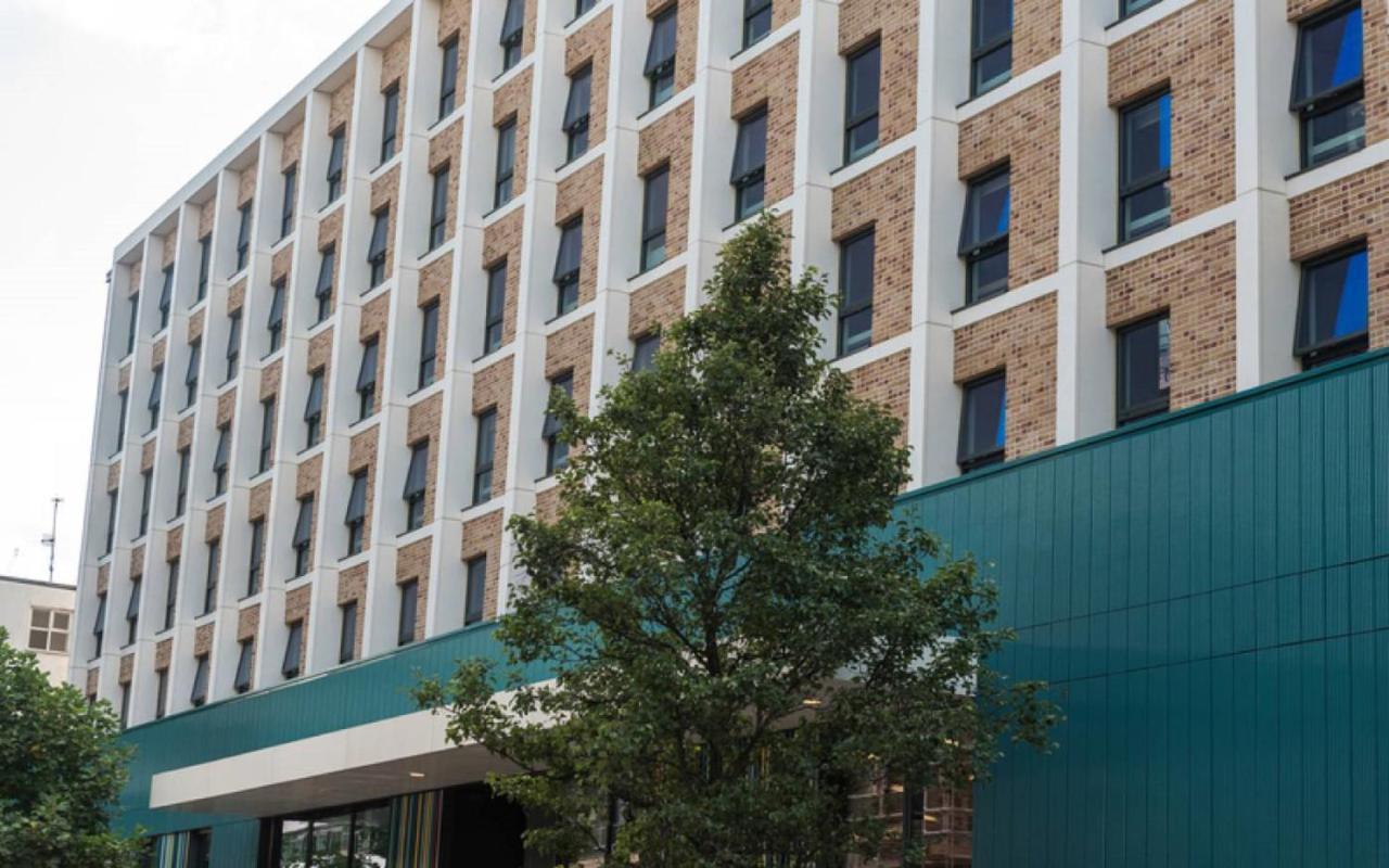 Astor College Apartment