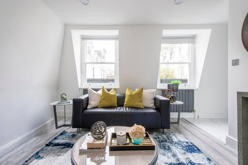 Stunning Notting Hill Not Active * London