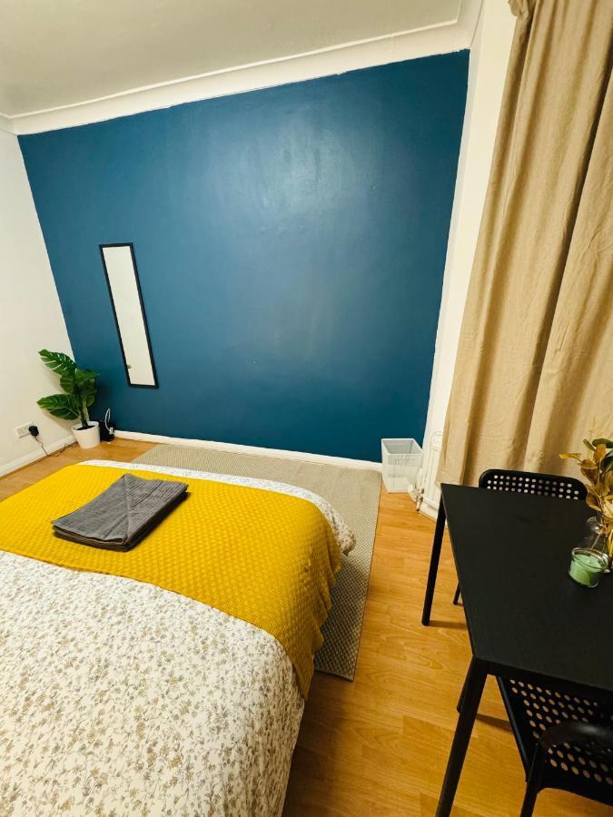 2 Bedrooms House Near Central Holiday home