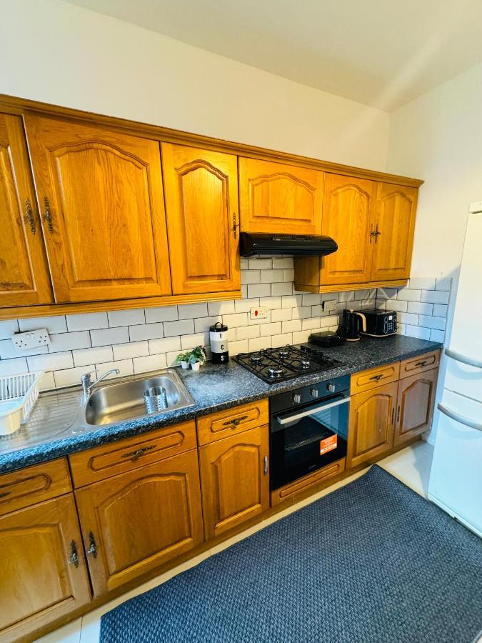 Holiday home 2 Bedrooms House Near Central London
