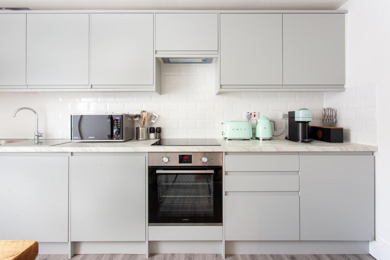 Apartment 2 Bedroom In Covent Garden Sleeps 6 London