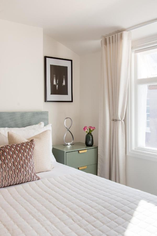 2 Bedroom In Covent Garden Sleeps 6