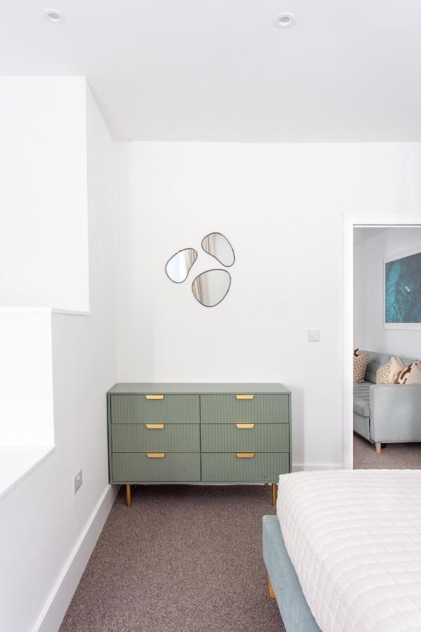 2 Bedroom In Covent Garden Sleeps 6 Apartment