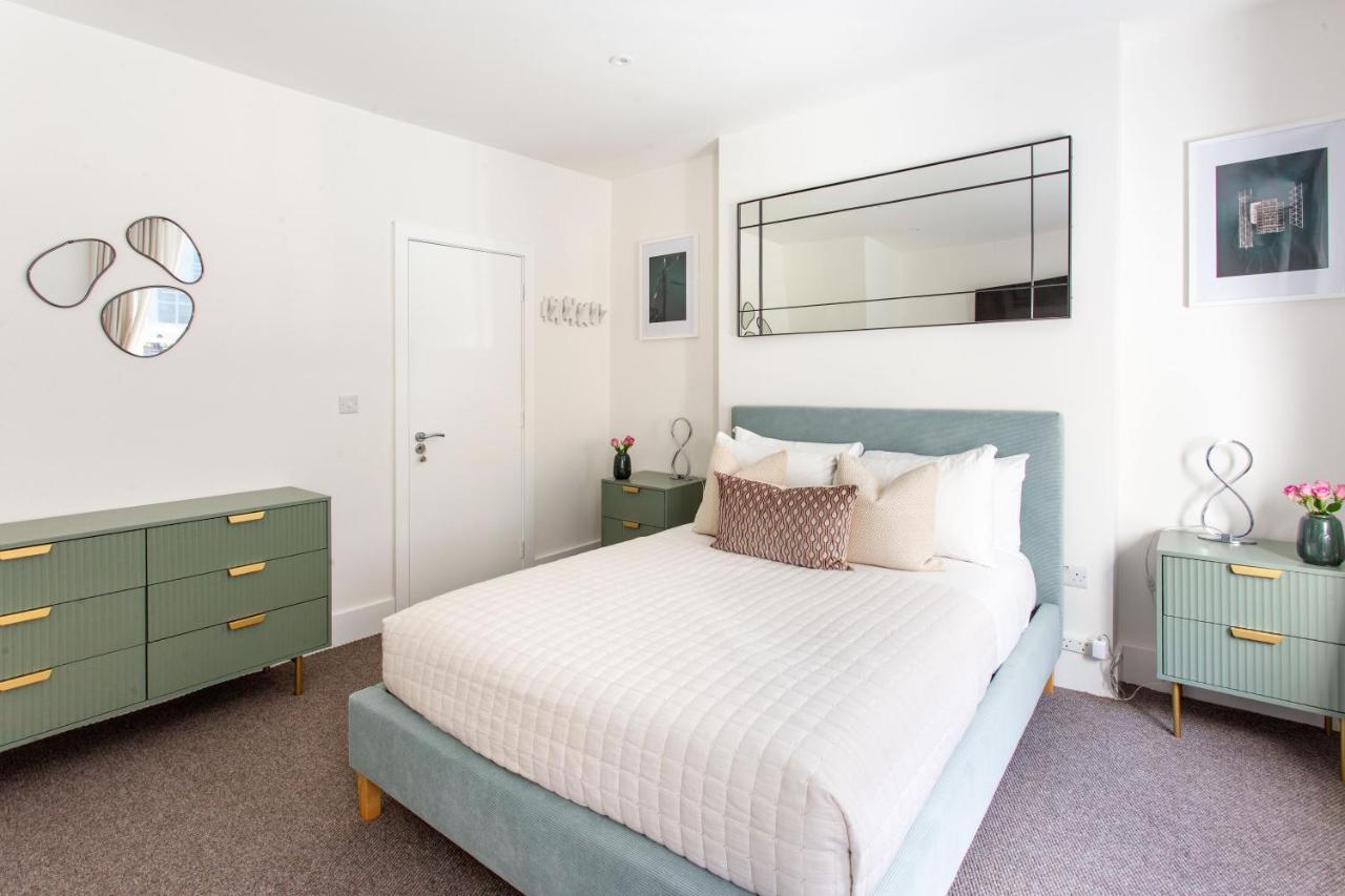 Apartment 2 Bedroom In Covent Garden Sleeps 6 London