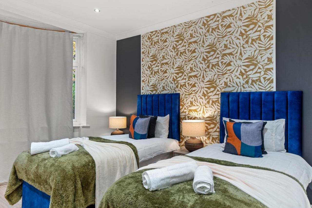 Stunning 3-bedroom In - Sleeps 8