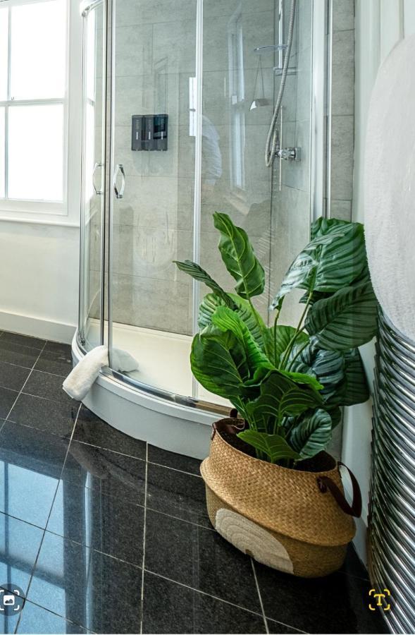 Stylish & Cosy 3bdr In Fulham With Roof Terrace Apartamento Londres