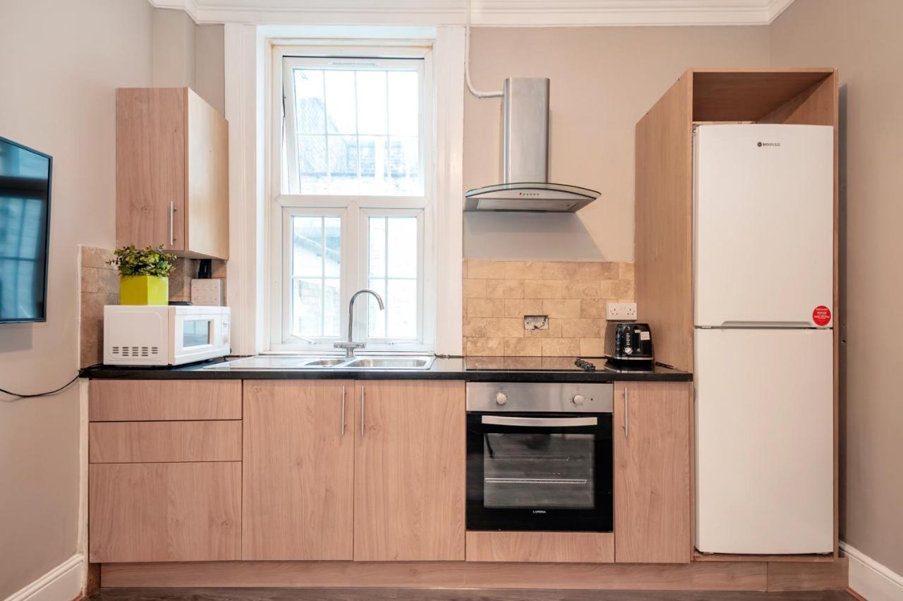 Hyde Park Modern Apartment *