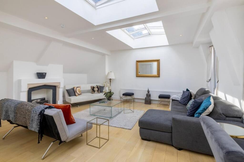 Luxurious Premium Homes In Camden Town Apartment