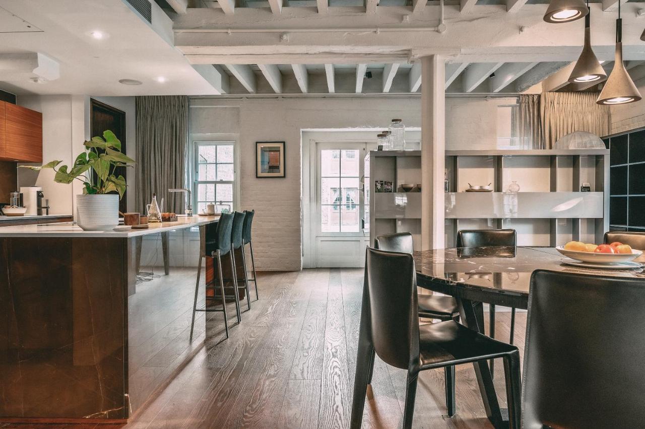 Immaculate 2-bed Loft In London