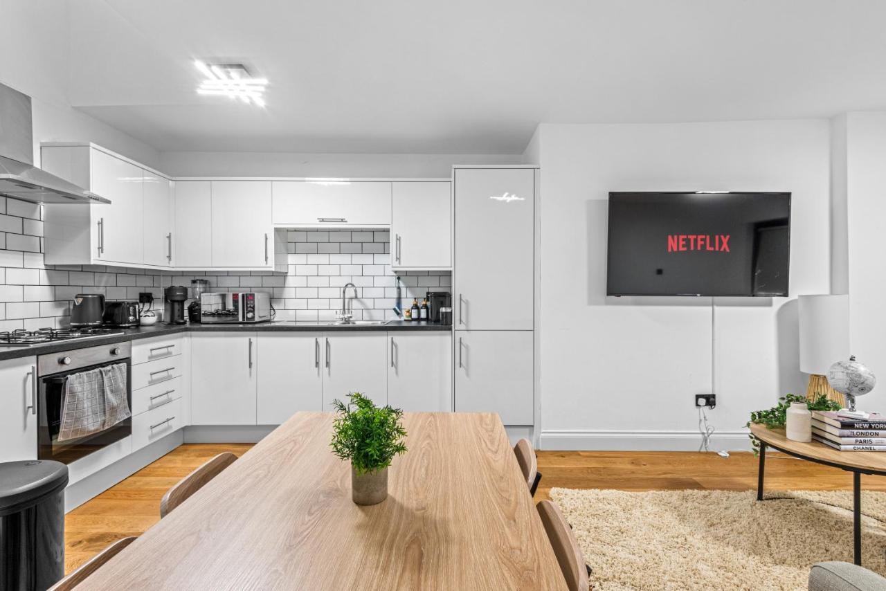 Londwell, Chic Hyde Park Mews House Apartamento Londres